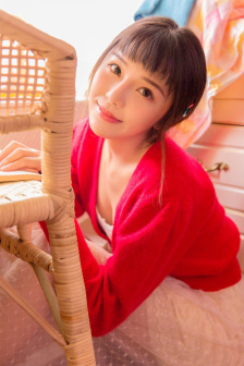 坐在学长的硬硬的上面写作业